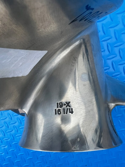 Yamaha 16-1/4 x 19 RH SS 3 Blade Propeller (USED)