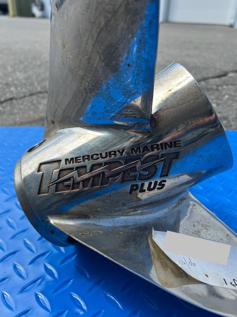 Mercury Marine 14-5/8 x 19 RH SS 3 Blade Propeller (USED)