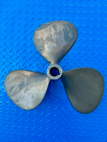 Michigan Wheel 18 x 21 RH NI-BRAL 3 Blade Propeller (USED)