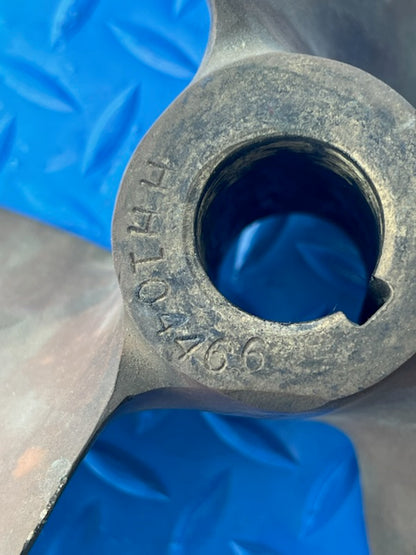 Michigan Wheel 18 x 20 RH Bronze 3 Blade Propeller (USED)