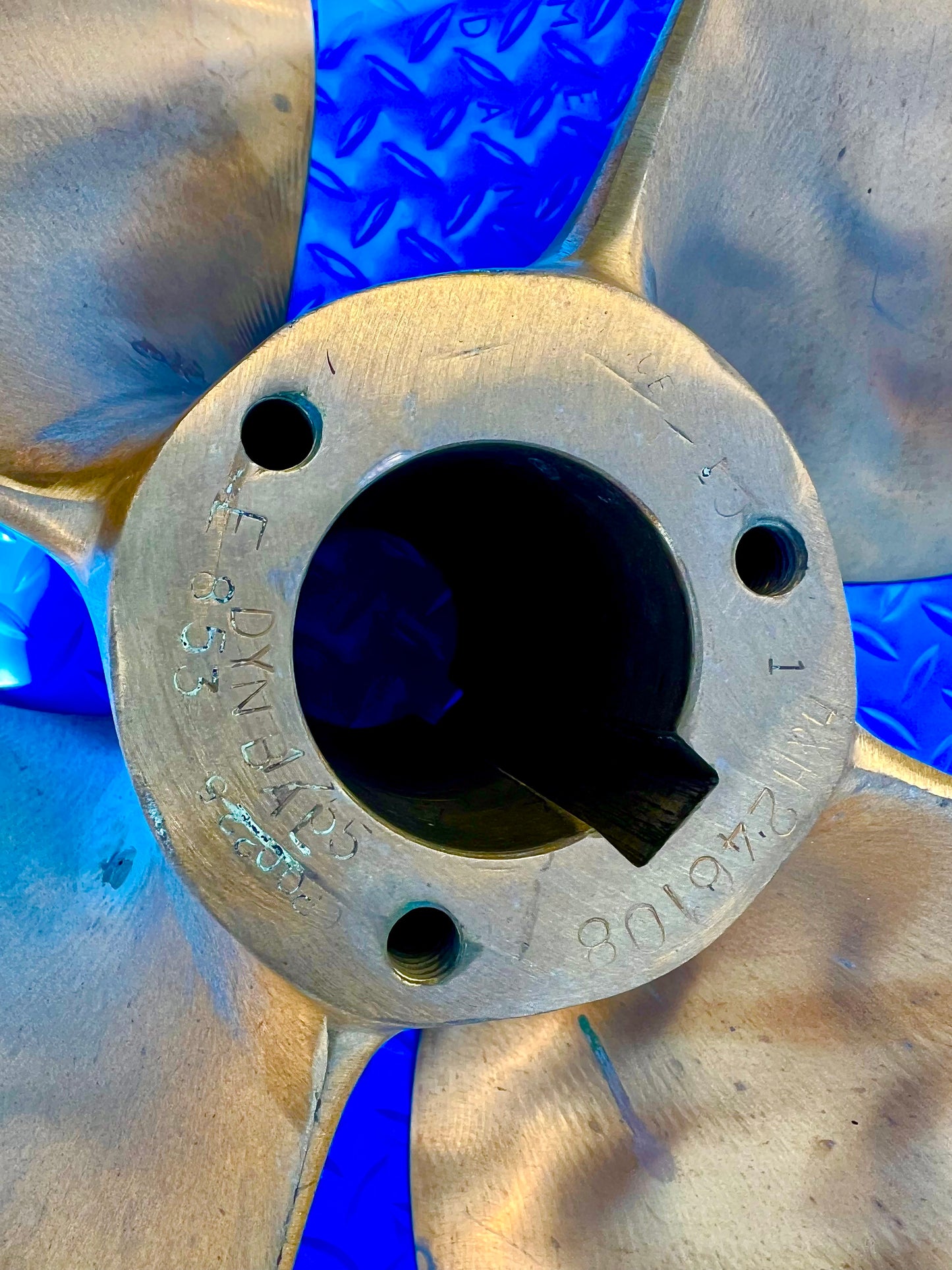 Michigan Wheel 30 x 44 RH NI-BRAL 4 Blade Propeller (USED)