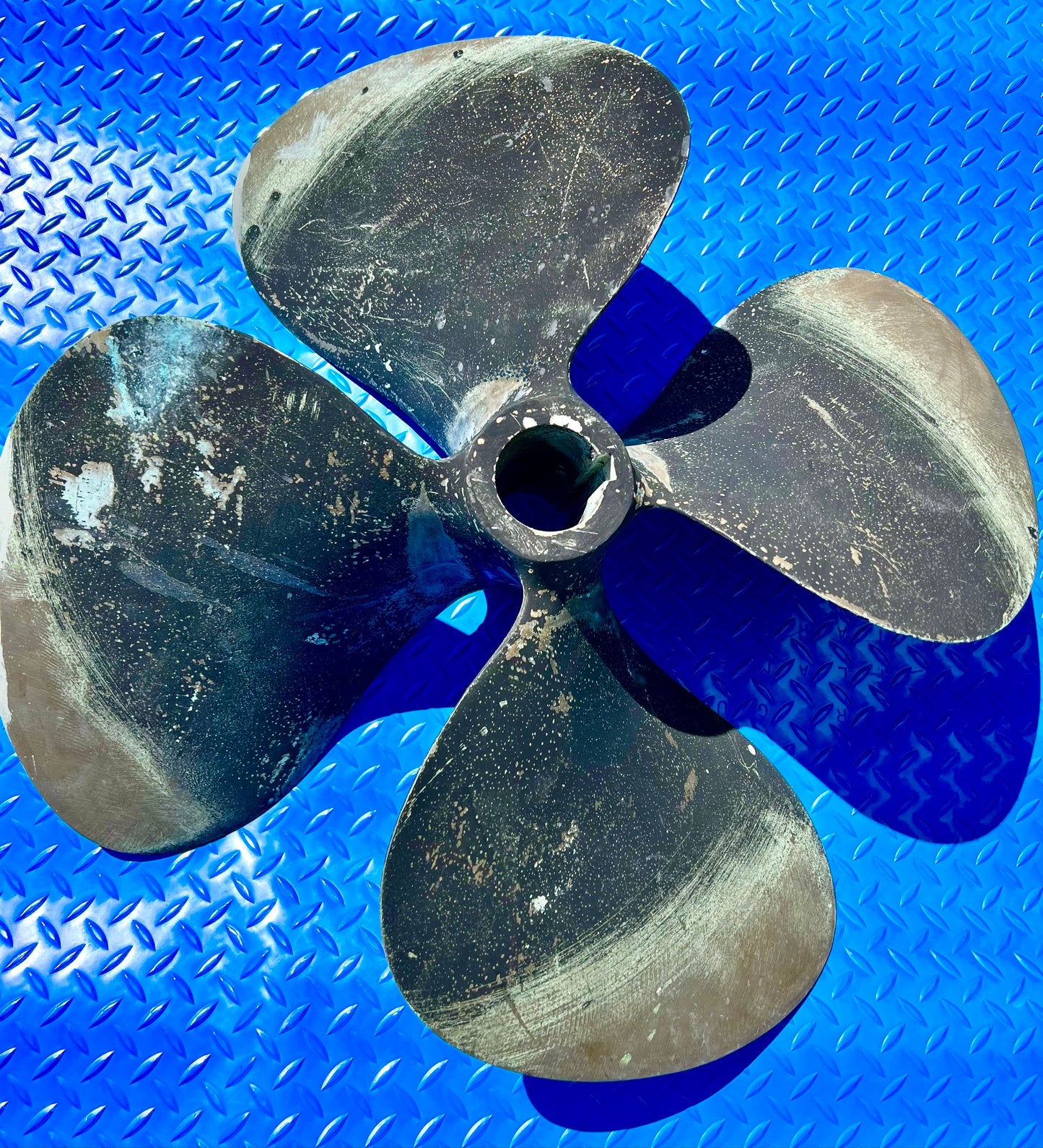 Michigan Wheel 30 x 44 LH NI-BRAL 4 Blade Propeller (USED)